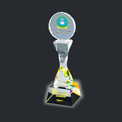 ICT 724 - Exclusive Crystal Trophy
