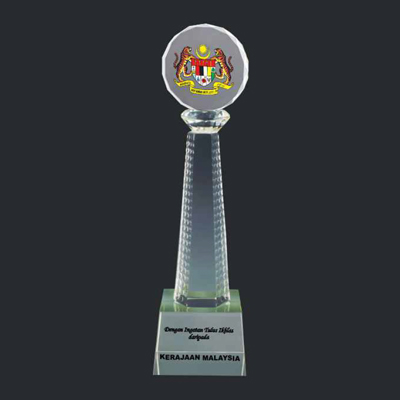 ICT 192 - Exclusive Crystal Trophy