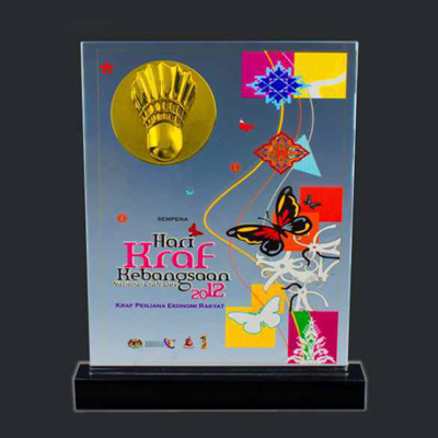 IGM 060 - Metal Fusion Crystal Award
