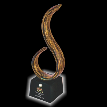 IPC 020 - Swarovski Element Crystal Award