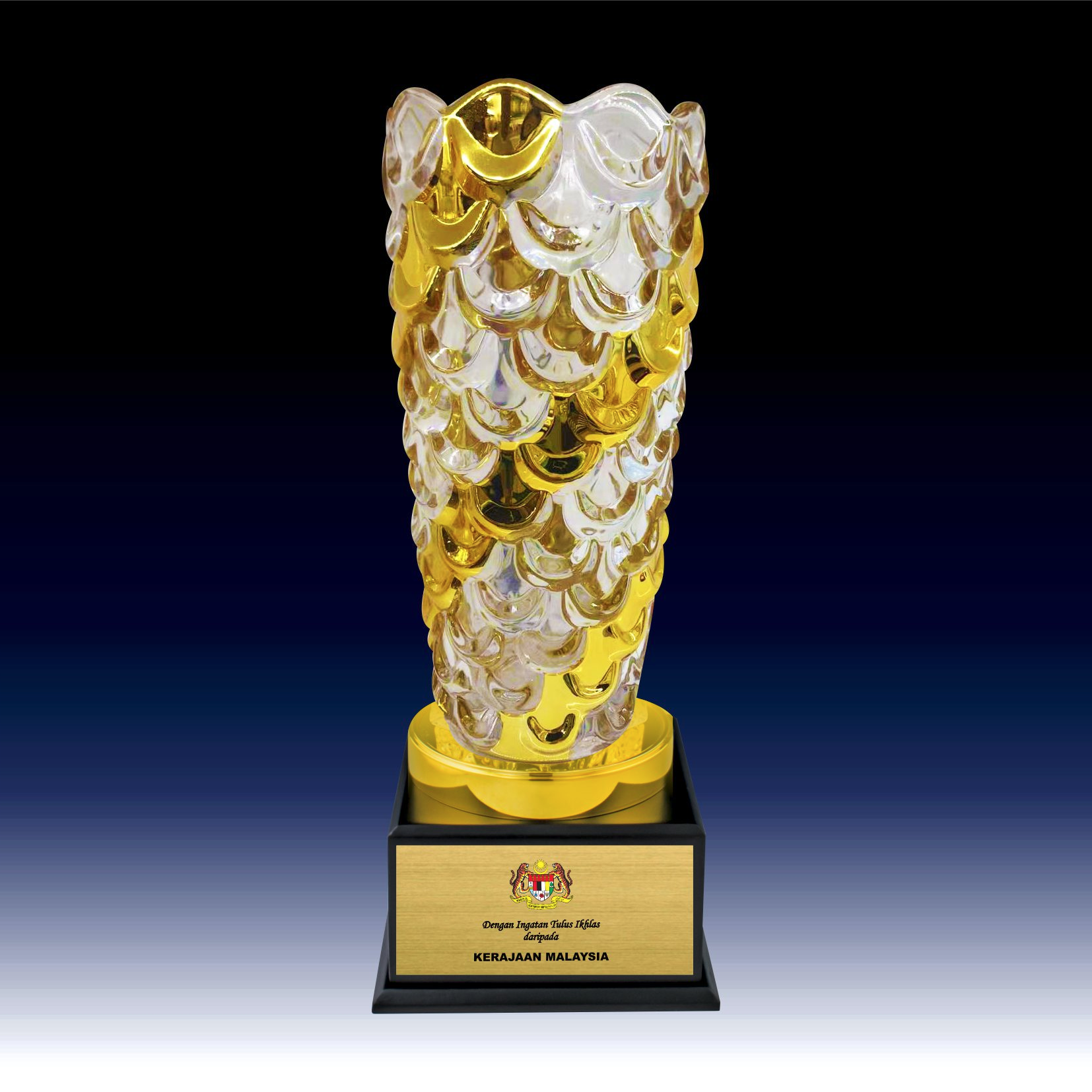 ICV 730 - Elegant Golden Crystal Vase