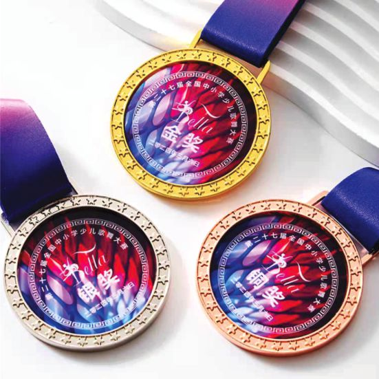 ICM 071 - Exclusive Crystal Medal