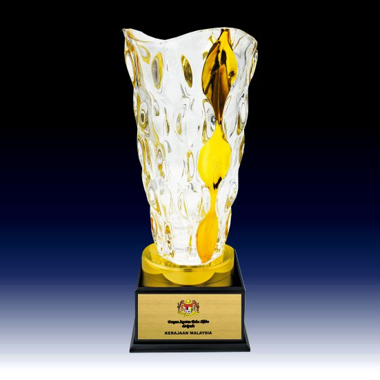 ICV 743 - Elegant Golden Crystal Vase