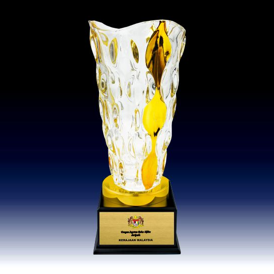 ICV 743 - Elegant Golden Crystal Vase