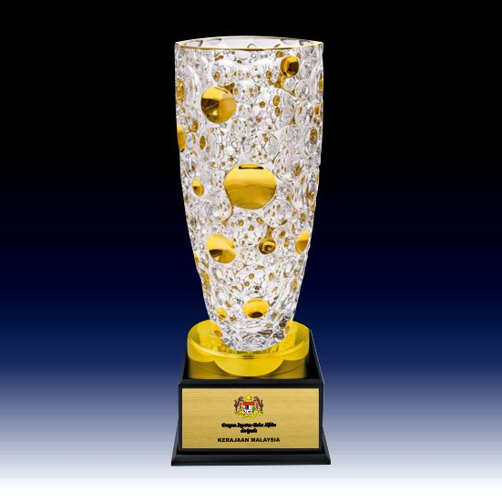 ICV 744 - Elegant Golden Crystal Vase