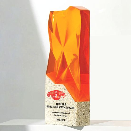 ISC 006 - Vanguard Collection Trophy