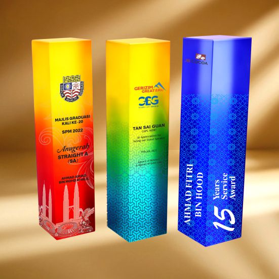 ICH 005 - Lumina Collection Crystal Trophy