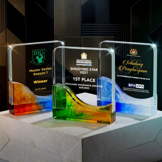 ICH 006 - Exclusive Crystal Plaque