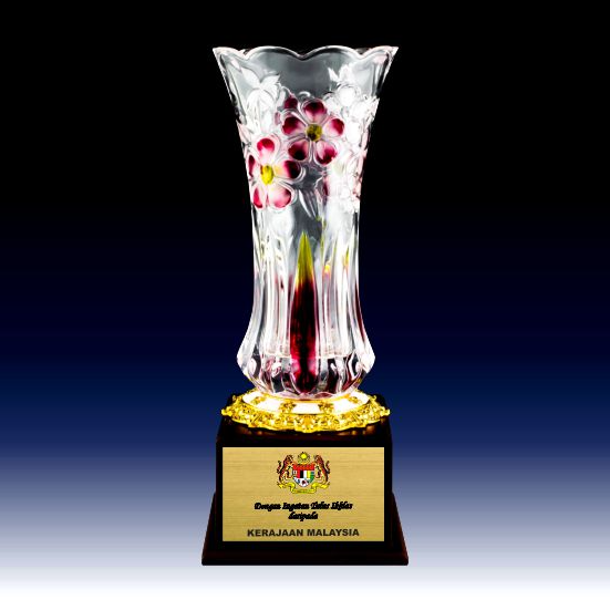 ICV 610 - Elegant Crystal Vase